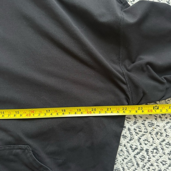 Vuori Halo Modern Full Zip Black - Picture 8 of 10